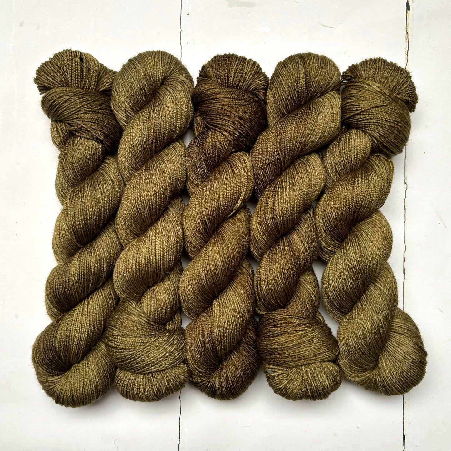 skeinLight – october – oak light