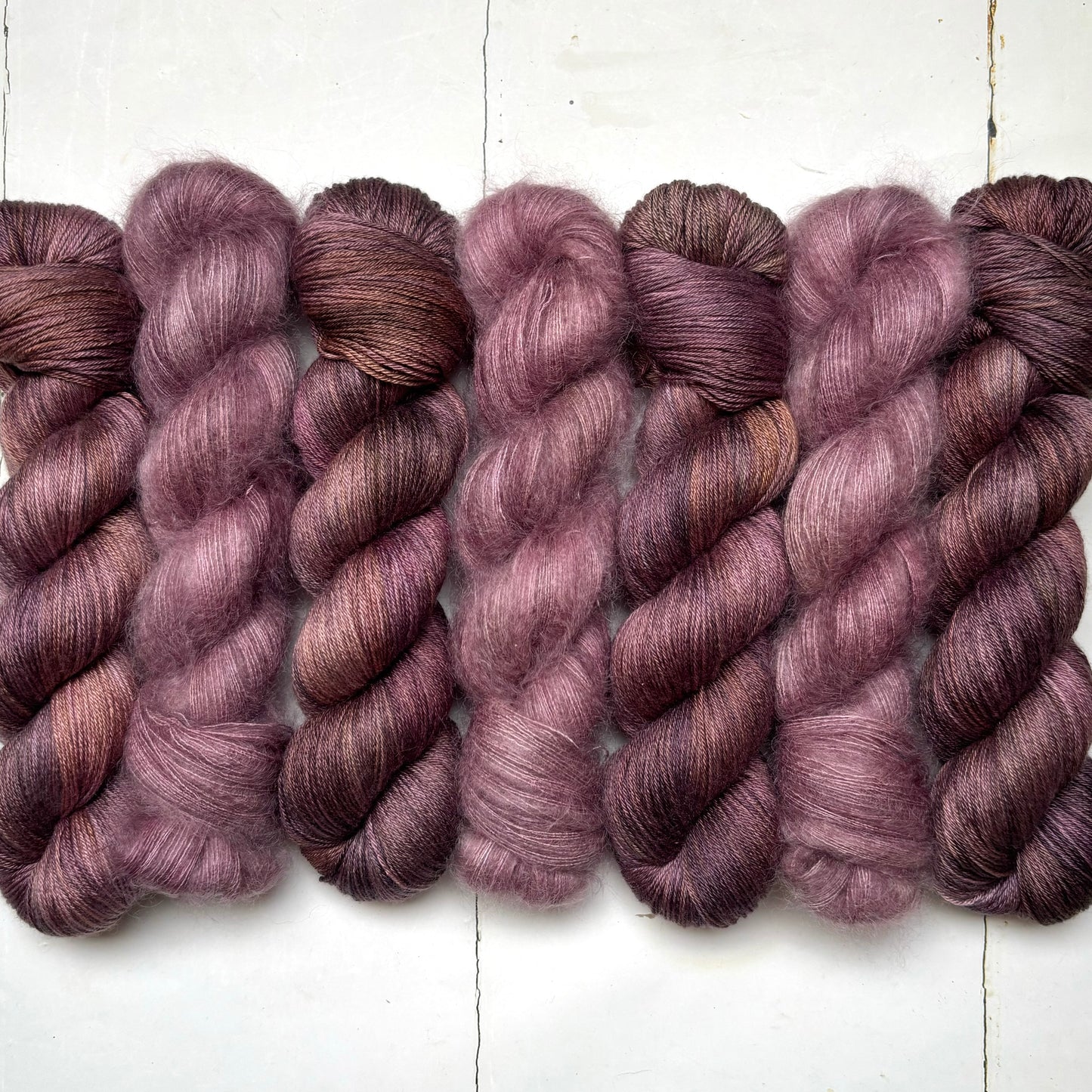 currently reading : The Woman in Black by Susan Hill