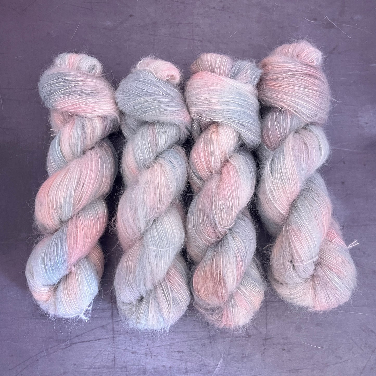 aker | lace