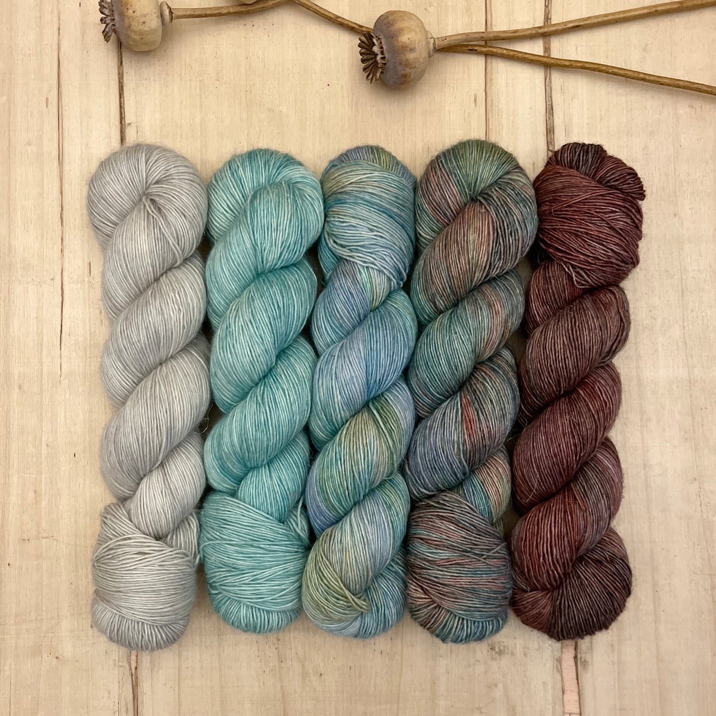 westknits hiberknitalong 2023 – glittering snowscape – cade | singles – yarn pack #2
