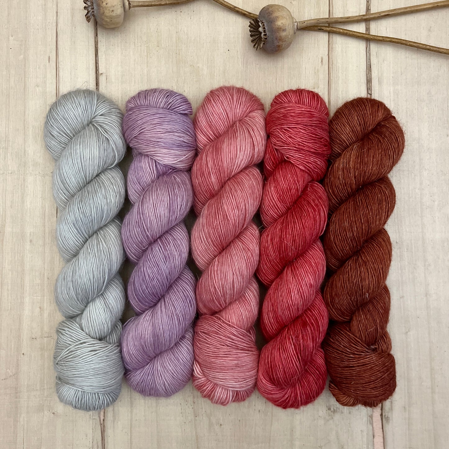 westknits hiberknitalong 2023 – glittering snowscape – cade | singles – yarn pack #4