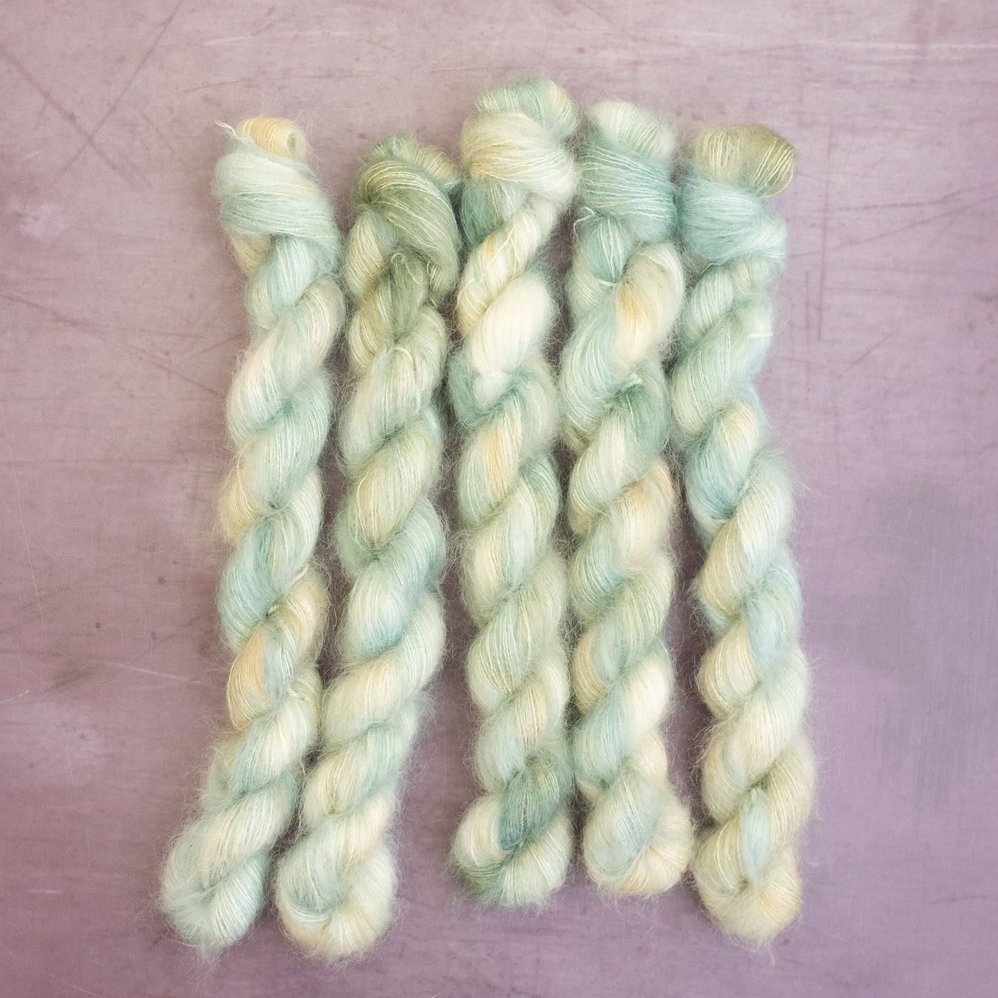 miniBray | lace