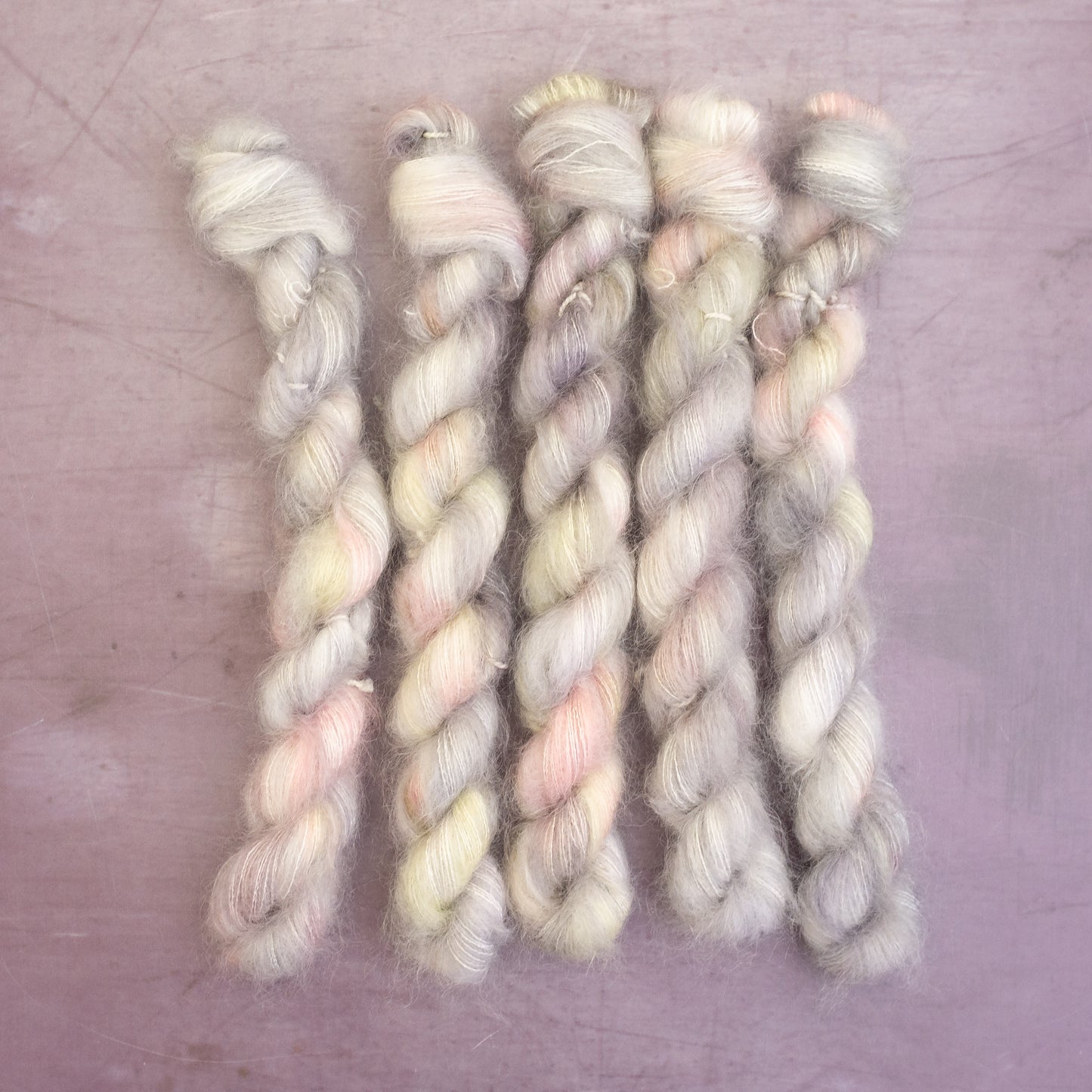 miniBray | lace
