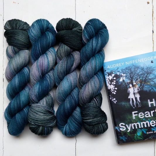 #yarnfictions ~ perfect autumn book club ~ her fearful symmetry