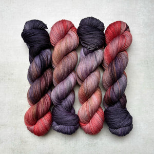 pightle | fingering/4ply  (100g) a brazen burnished sky