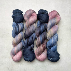 pightle | fingering/4ply  (100g) blue shadows cast