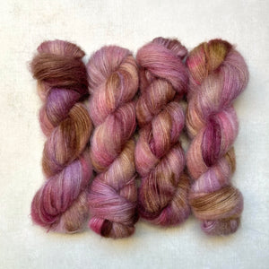 the flicker of time – aker | lace (50g)