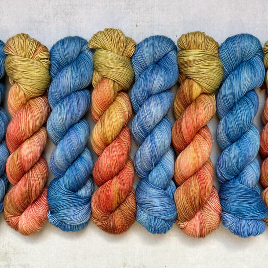 macro~meadow – april