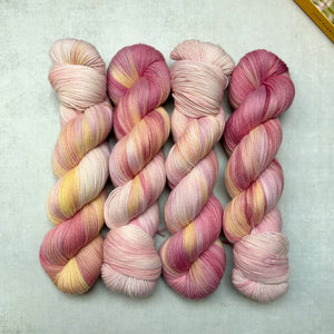 bud – moor | fingering/4ply (100g)