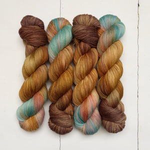pightle | fingering/4ply (100g) – saltwater mansions