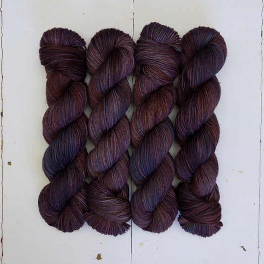 DYED TO ORDER - hoo | DK sock