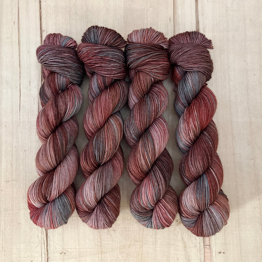 DYED TO ORDER – hoo | sock