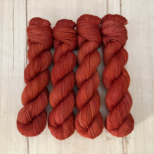 DYED TO ORDER – hoo | sock