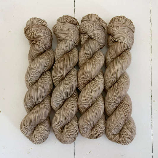 DYED TO ORDER - pightle | fingering/4ply