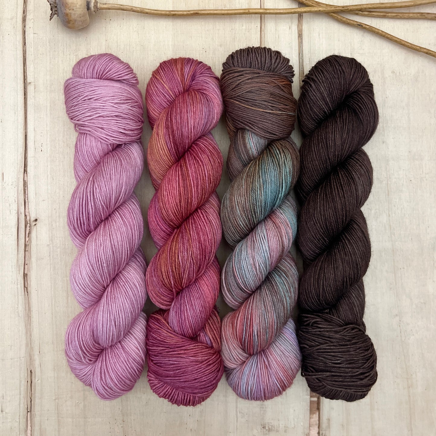 four skein fade – pightle | fingering/4ply – yarn pack – soft pink glow