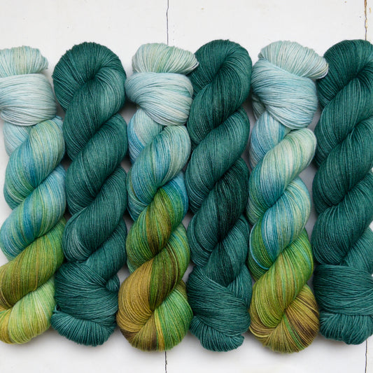 skeinLight – august – latticed heath