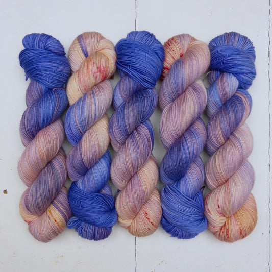 skeinLight – january – dusk light // last light