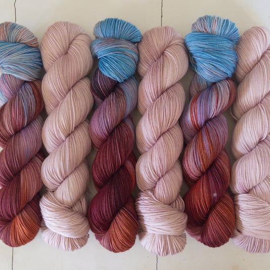 skeinLight – march – dovecote glow // haze