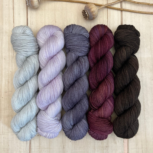 westknits hiberknitalong 2023 – glittering snowscape –  pightle | fingering/4ply – yarn pack #8