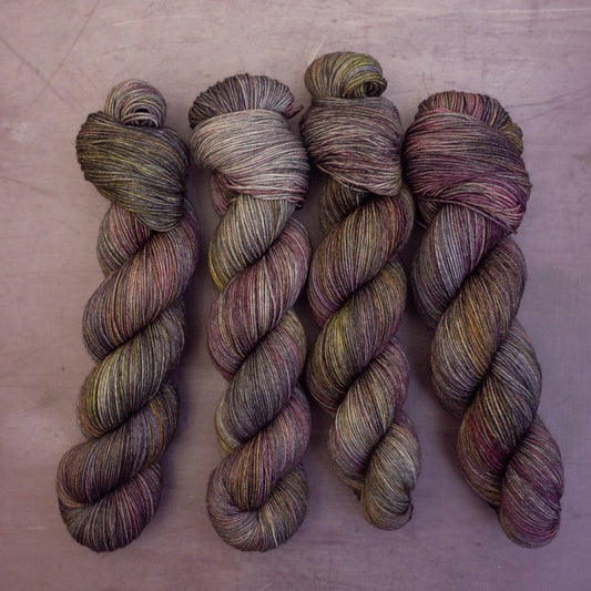 DYED TO ORDER - pightle | fingering/4ply