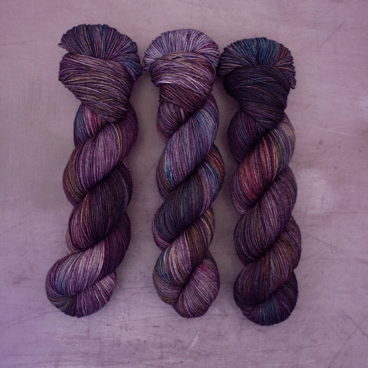 DYED TO ORDER - pightle | fingering/4ply