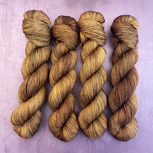 DYED TO ORDER - pightle | fingering/4ply