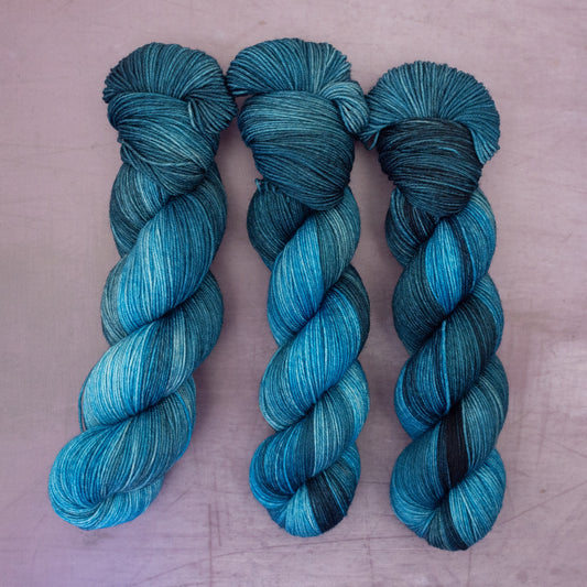 DYED TO ORDER - pightle | fingering/4ply