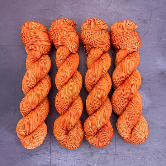 DYED TO ORDER - pightle | fingering/4ply